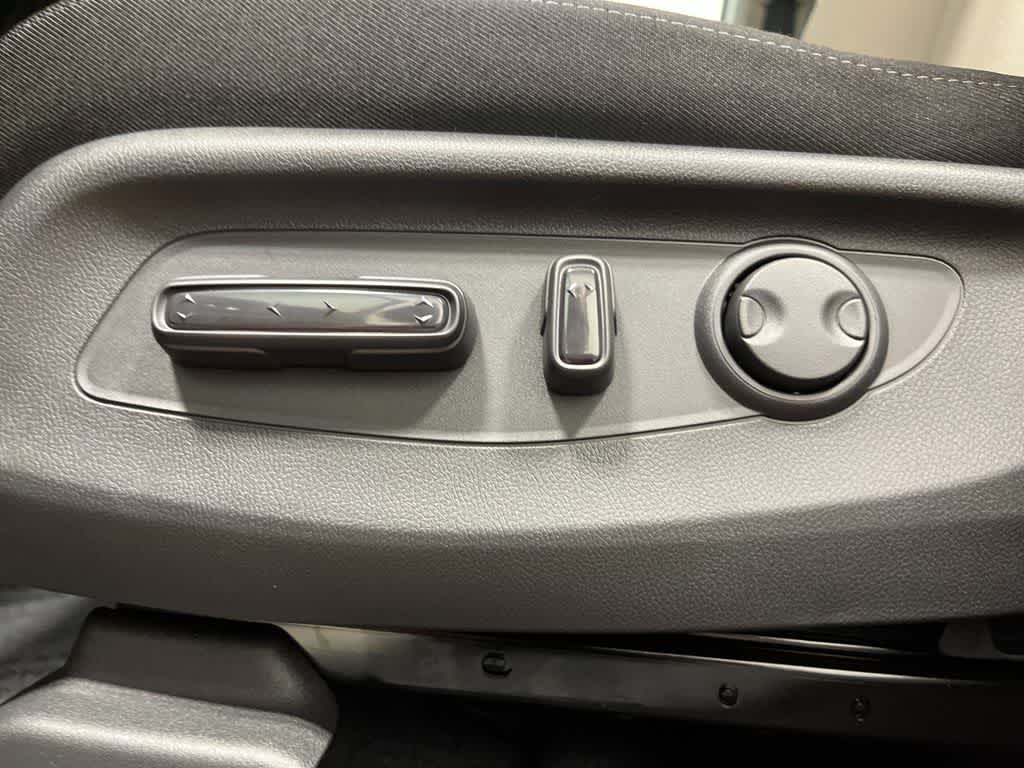 Thumbnail: 2026 Honda CR-V - 14