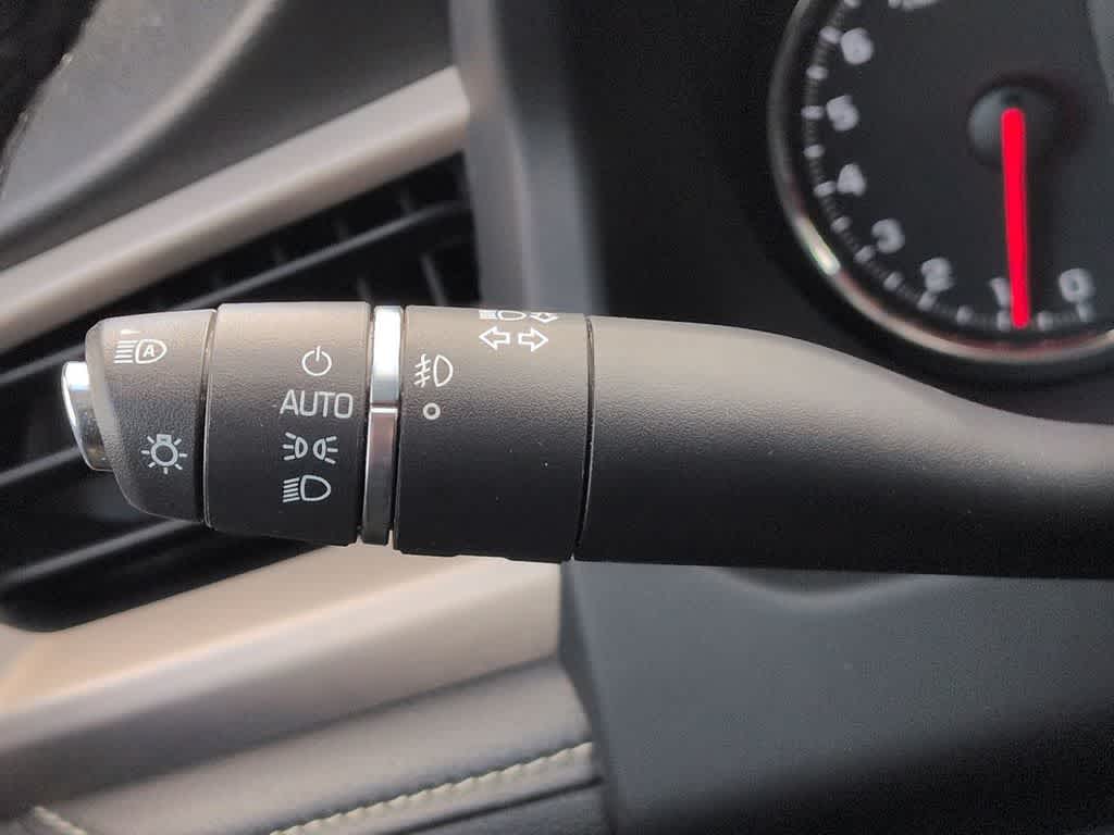 Thumbnail: 2019 GMC Acadia - 31