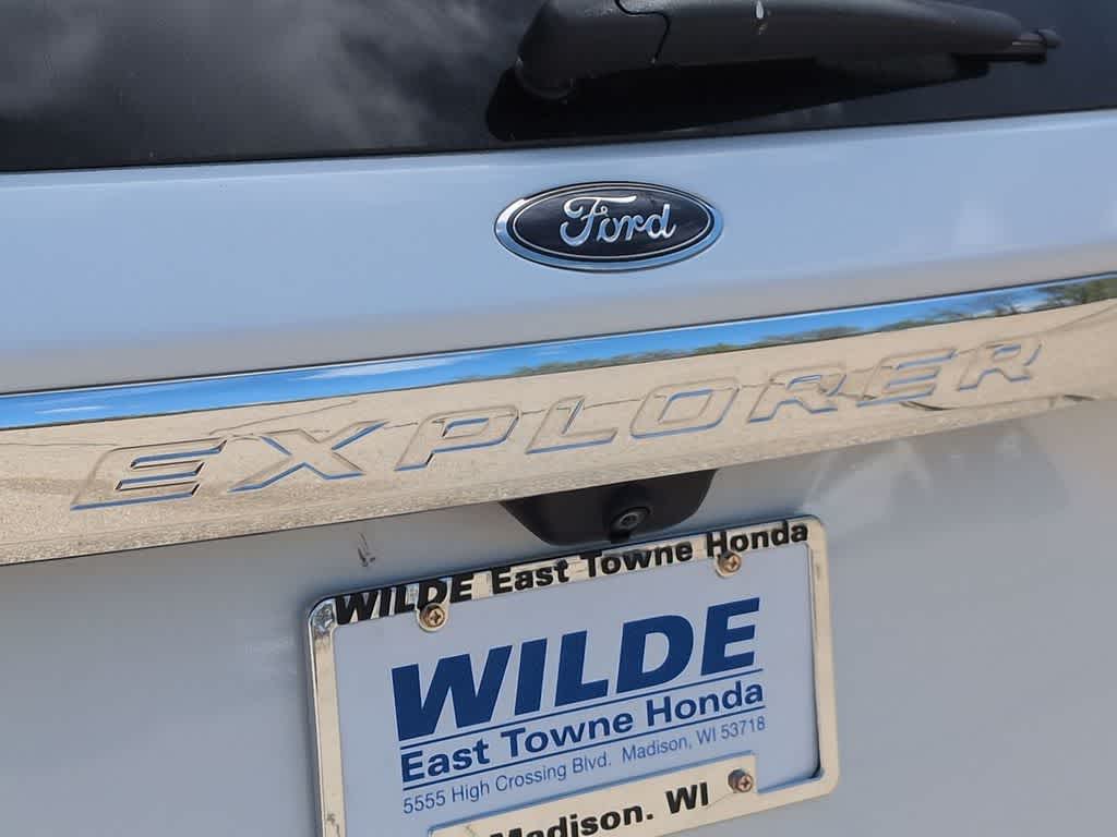 Thumbnail: 2020 Ford Explorer - 12