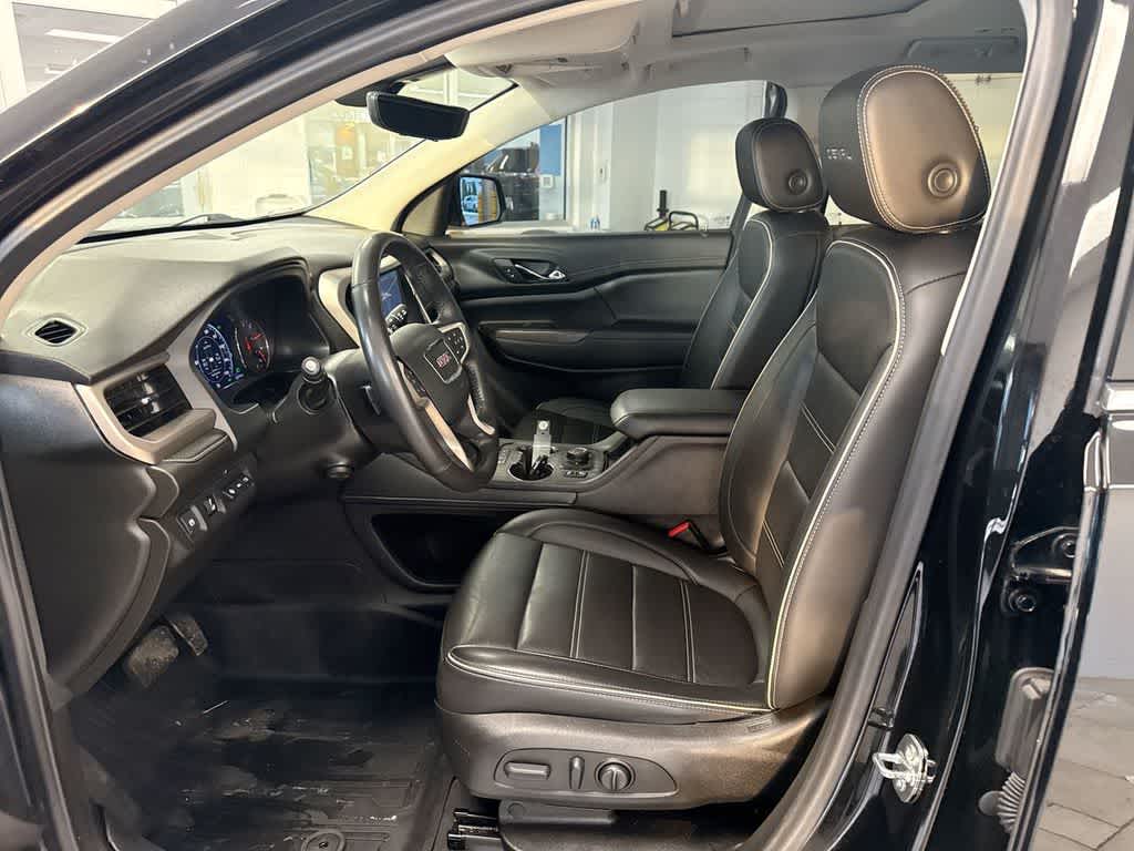 Thumbnail: 2022 GMC Acadia - 17