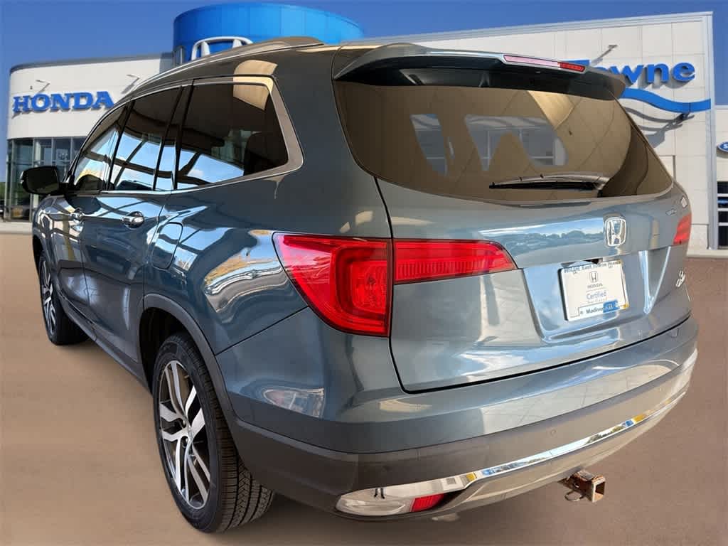 Thumbnail: 2017 Honda Pilot - 6