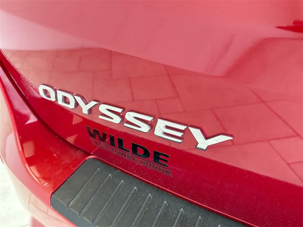 2025 Honda Odyssey Touring 14