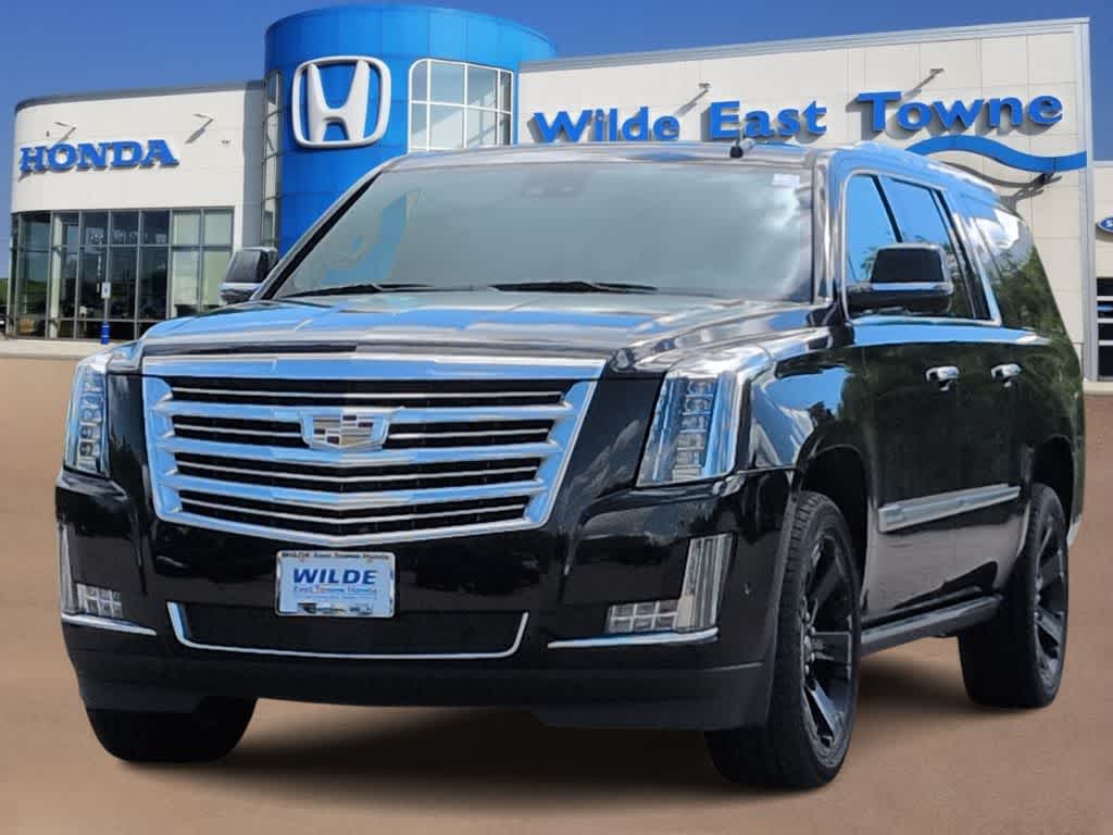 Thumbnail: 2020 Cadillac Escalade - 4