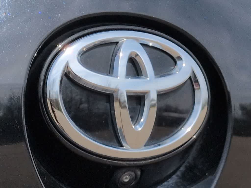 Thumbnail: 2024 Toyota Corolla - 13