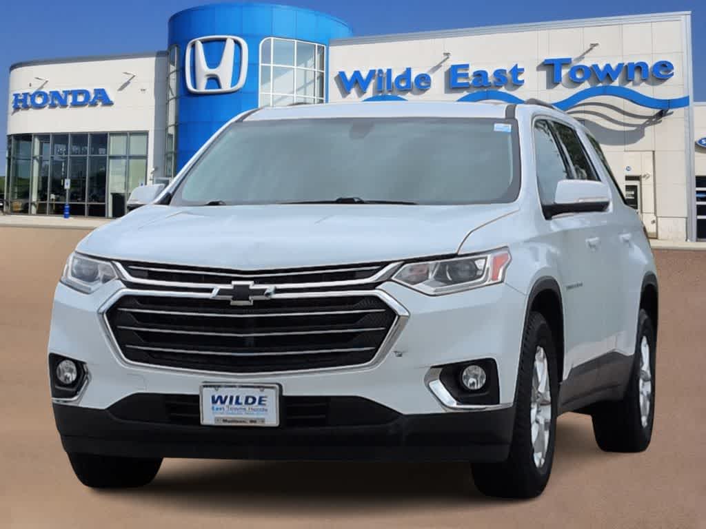 Thumbnail: 2018 Chevrolet Traverse - 3