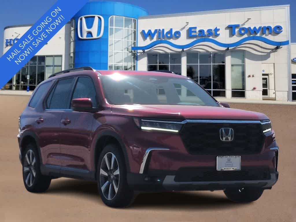 Thumbnail: 2023 Honda Pilot - 2