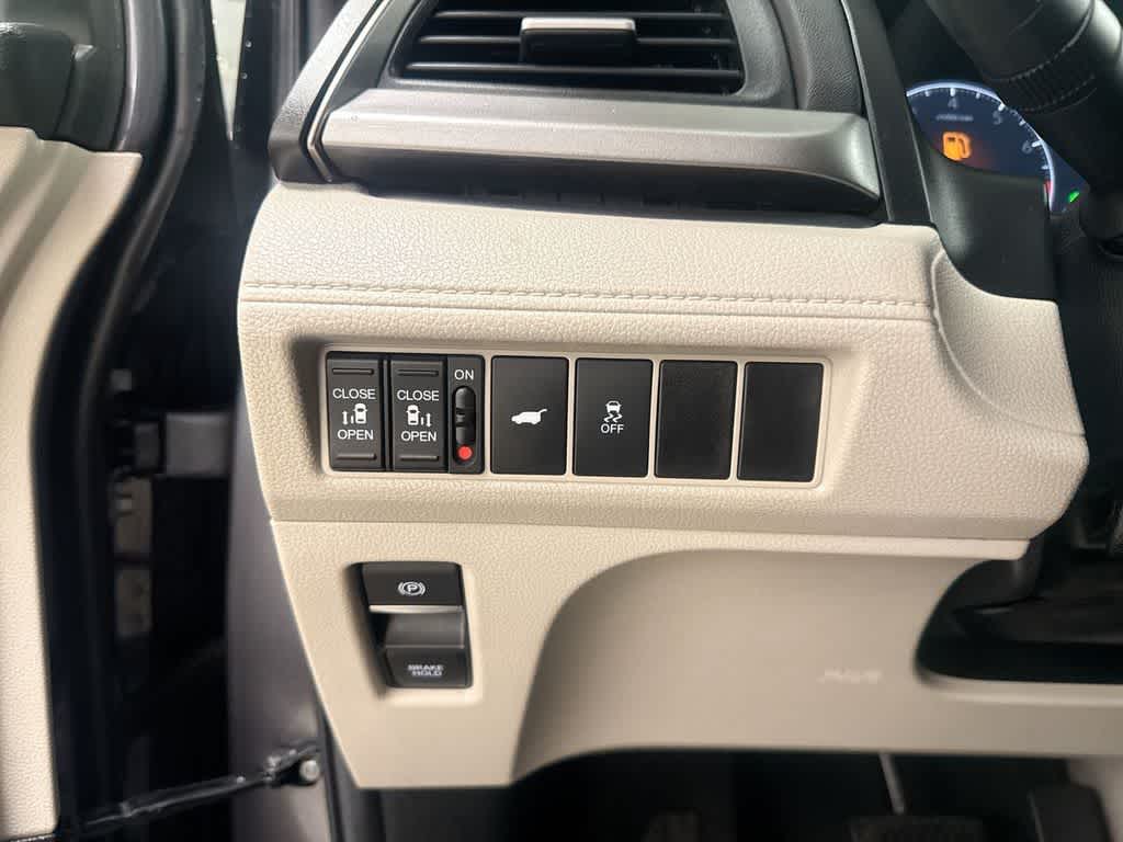 Thumbnail: 2025 Honda Odyssey - 40