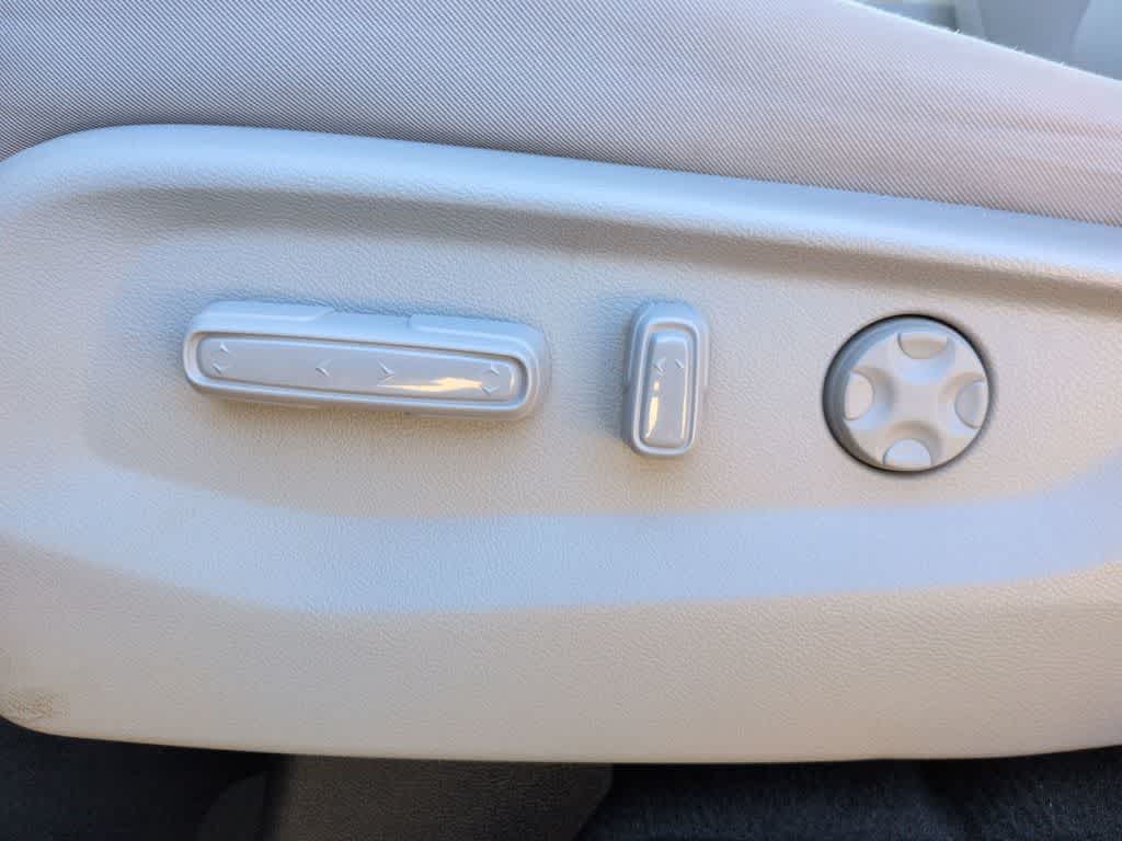 Thumbnail: 2020 Honda Odyssey - 17