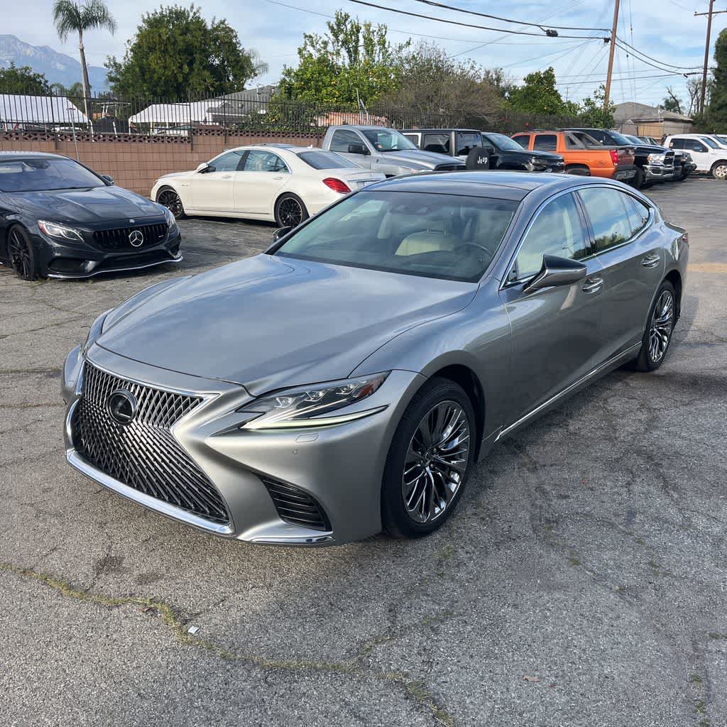 Thumbnail: 2020 Lexus LS - 1