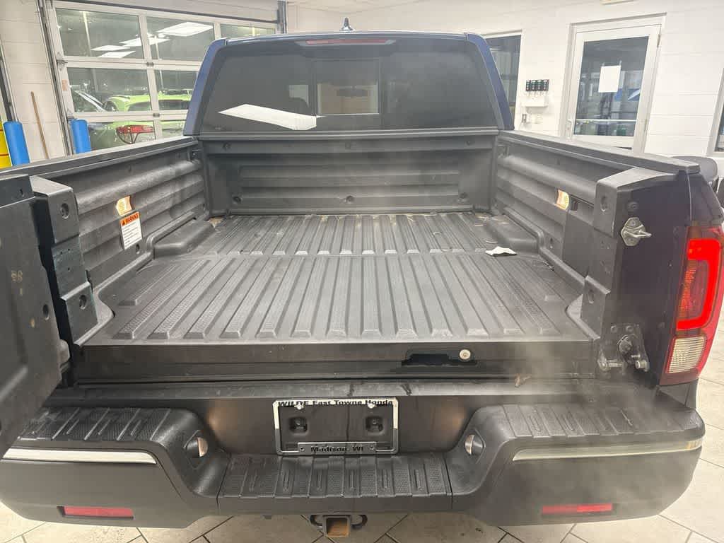 Thumbnail: 2019 Honda Ridgeline - 35