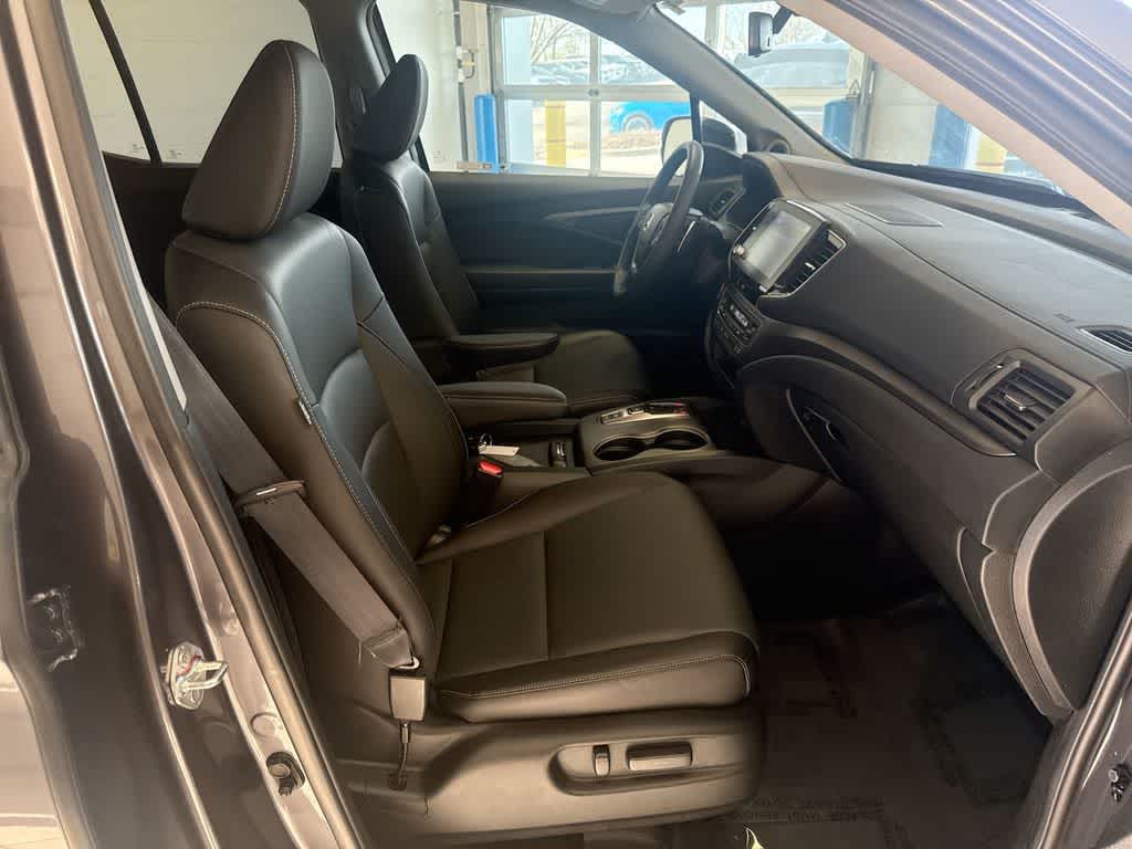 Thumbnail: 2023 Honda Ridgeline - 25