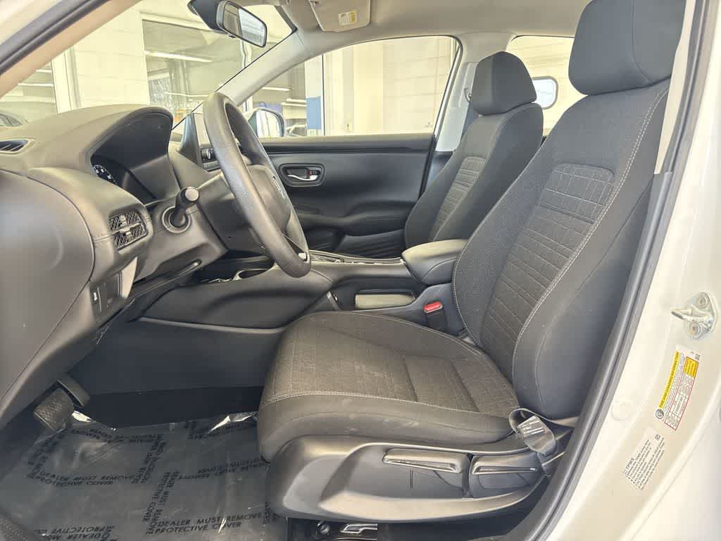 Thumbnail: 2023 Honda HR-V - 17