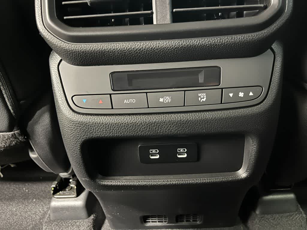 Thumbnail: 2026 Honda Pilot - 24