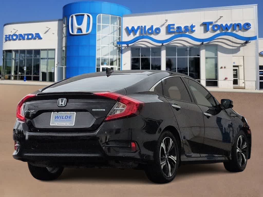 Thumbnail: 2016 Honda Civic - 8