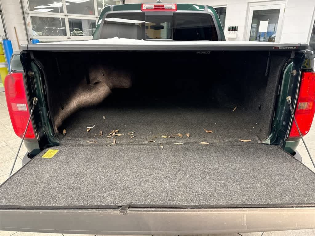 Thumbnail: 2015 Chevrolet Colorado - 33