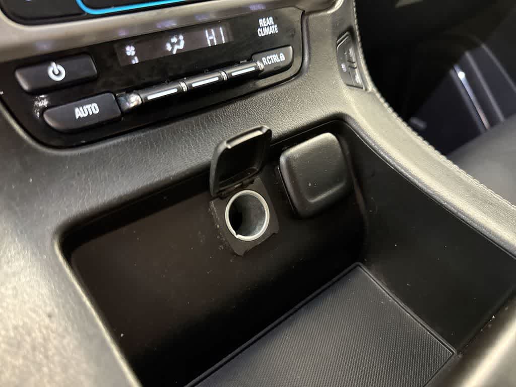 Thumbnail: 2018 GMC Yukon - 31