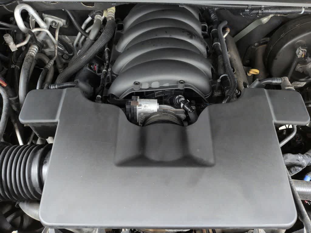 Thumbnail: 2020 Chevrolet Tahoe - 15