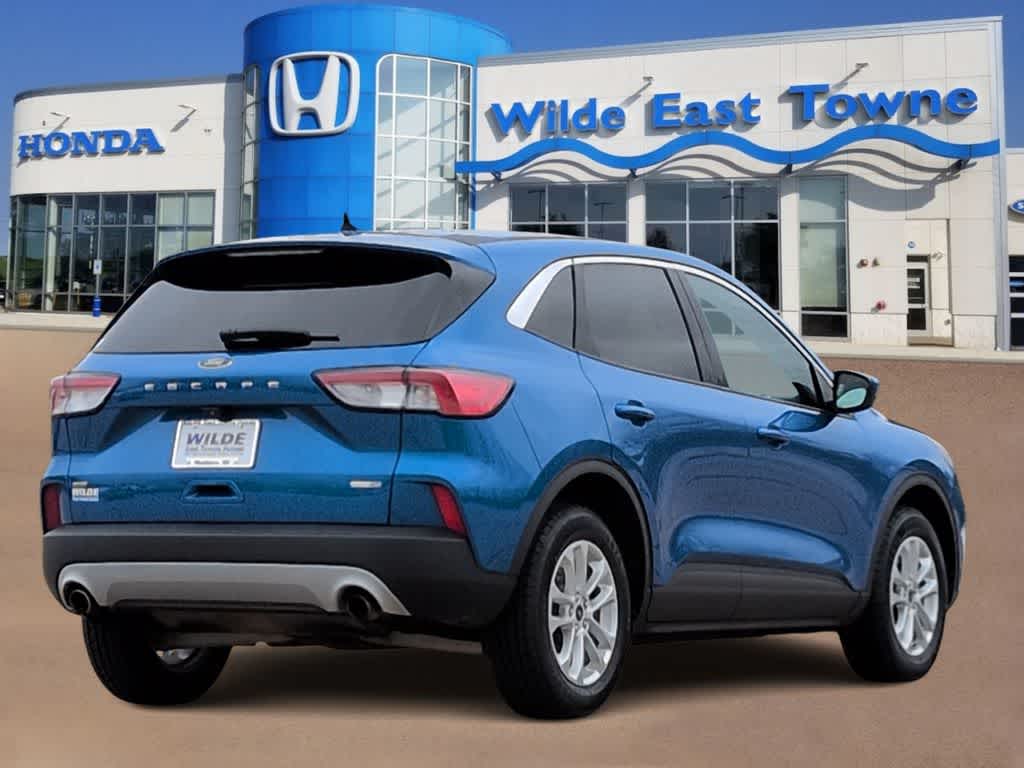 Thumbnail: 2020 Ford Escape - 8