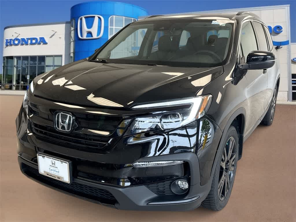 2022 Honda Pilot Special Edition photo 3