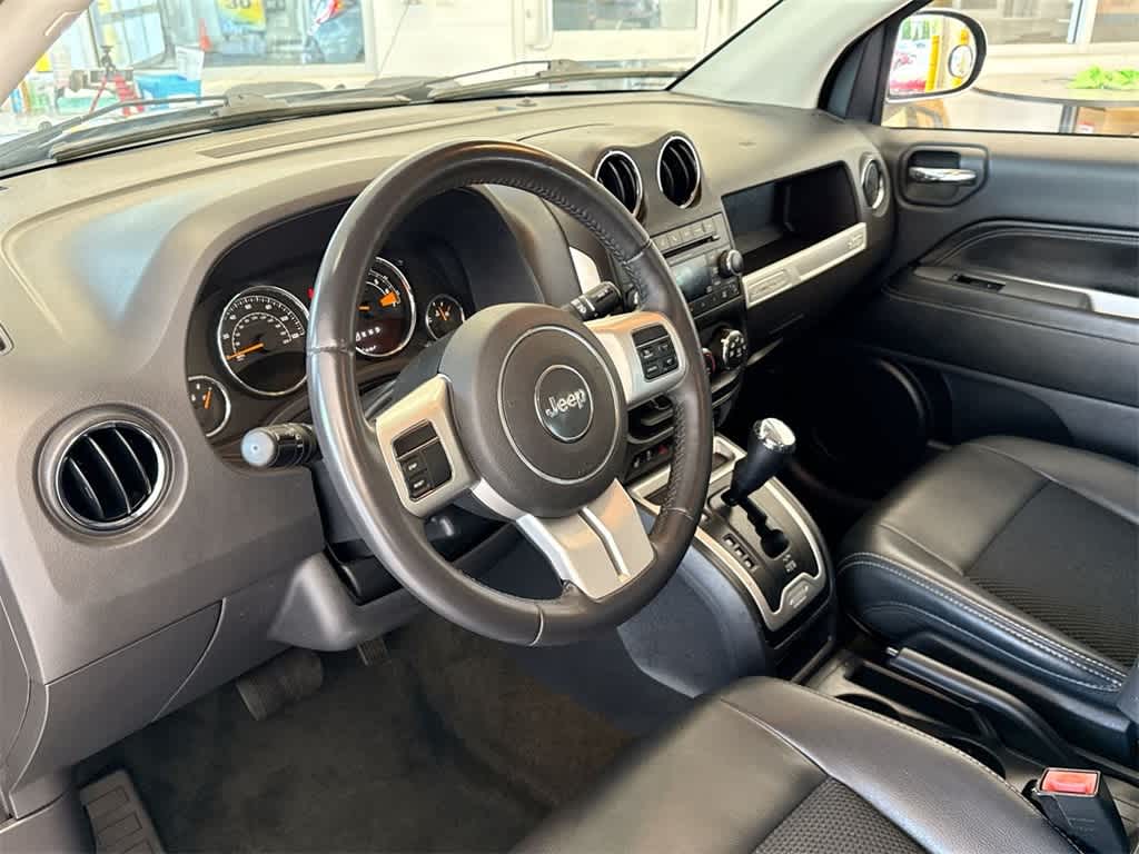 Thumbnail: 2017 Jeep Compass - 10
