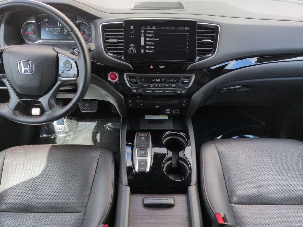 Thumbnail: 2022 Honda Pilot - 17