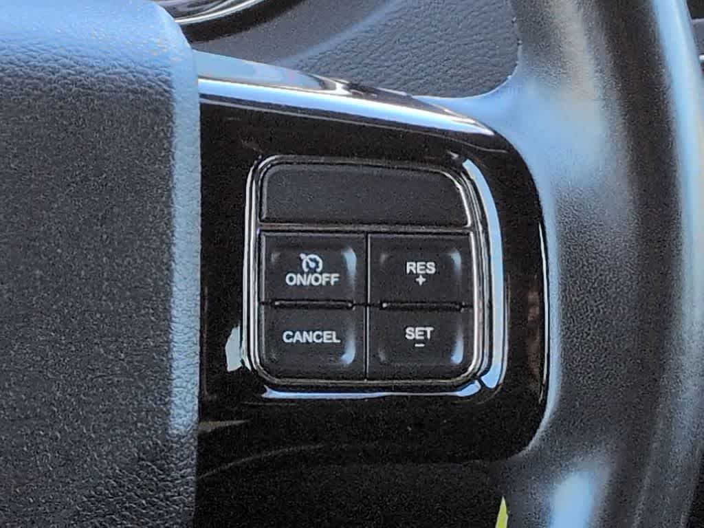 Thumbnail: 2020 Dodge Grand Caravan - 22