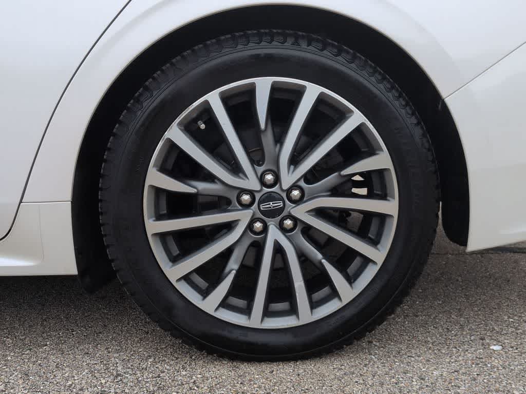 Thumbnail: 2019 Lincoln Continental - 14