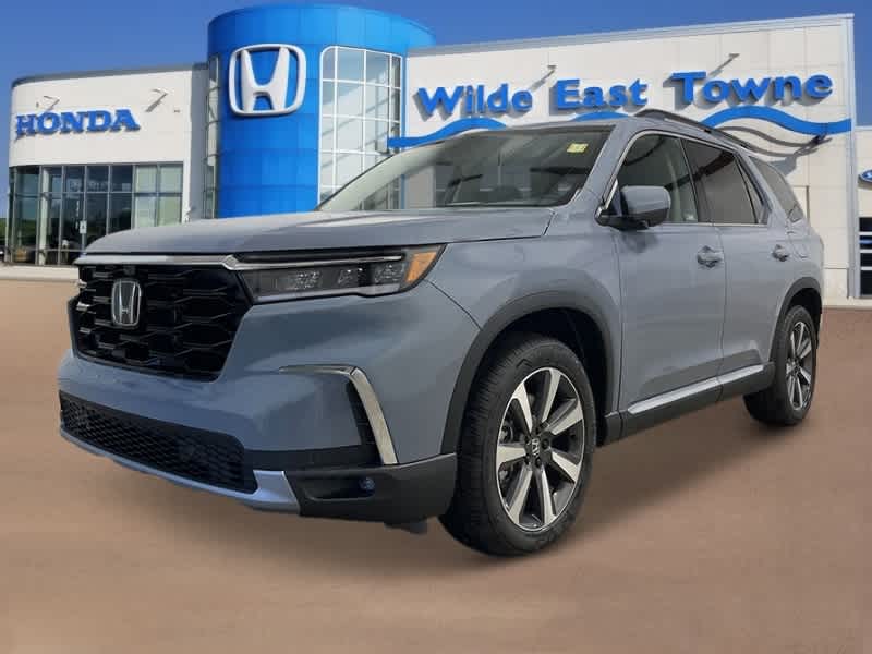 2025 Honda Pilot Elite -
                  Madison, WI
