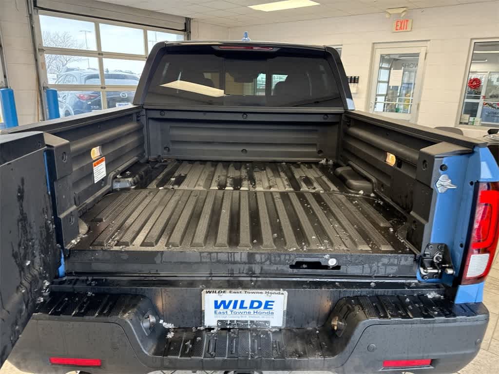 Thumbnail: 2025 Honda Ridgeline - 36