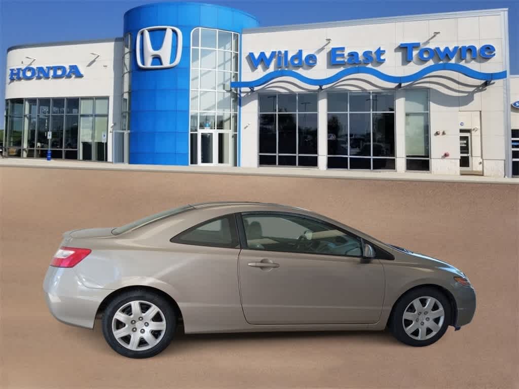 Used 2007 Honda Civic LX with VIN 2HGFG12637H537630 for sale in Madison, WI