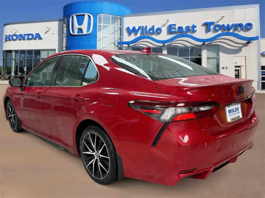 Thumbnail: 2022 Toyota Camry - 6