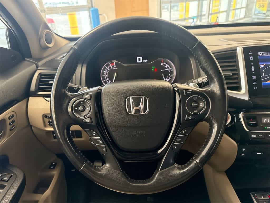 Thumbnail: 2018 Honda Pilot - 26