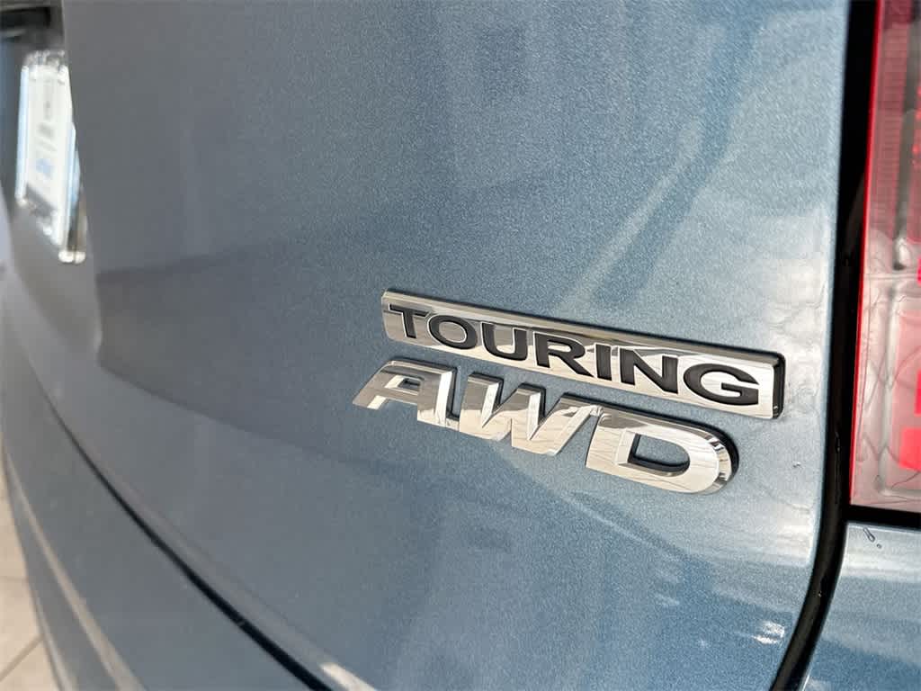 Thumbnail: 2017 Honda Pilot - 11