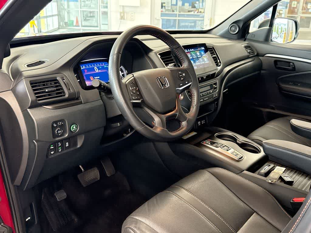 Thumbnail: 2023 Honda Passport - 10