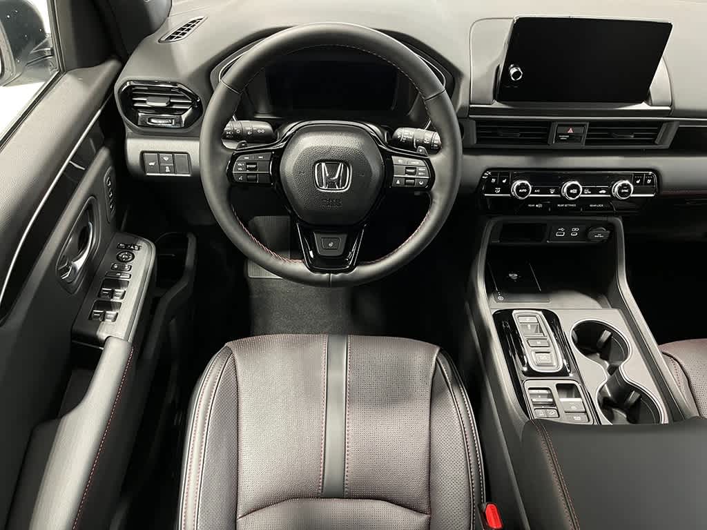 2025 Honda Pilot Black Edition 17
