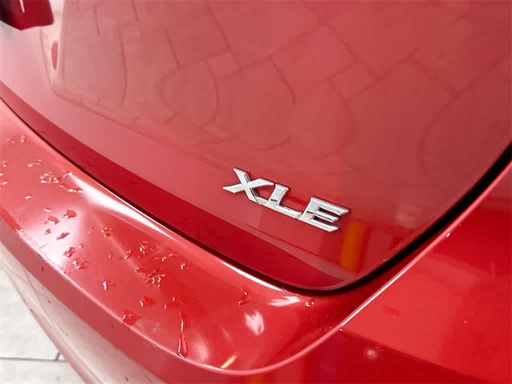 Thumbnail: 2012 Toyota Venza - 11