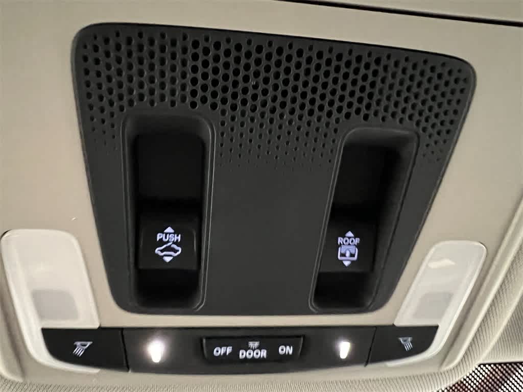2025 Honda Pilot Elite 28