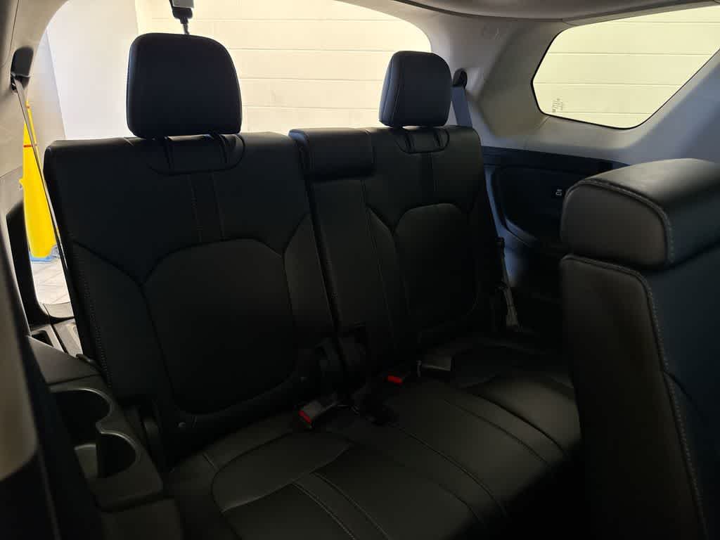 Thumbnail: 2023 Honda Pilot - 23