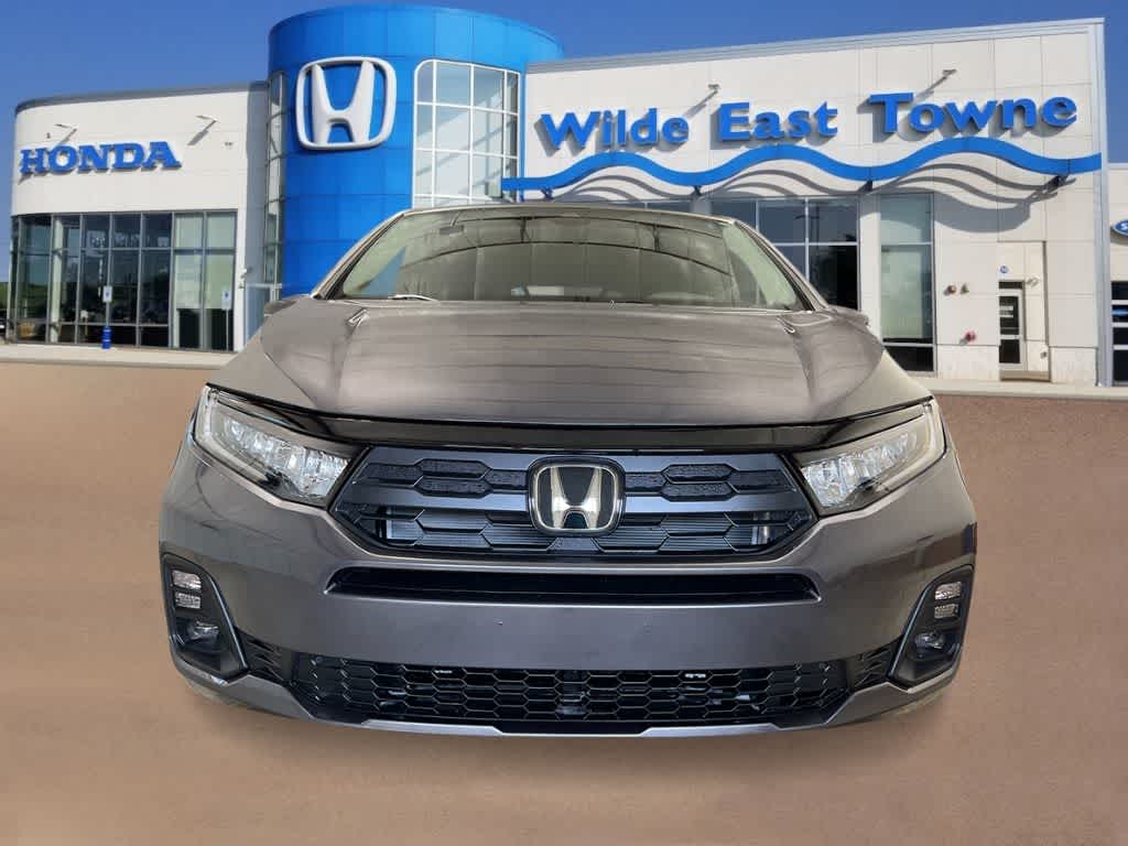 Thumbnail: 2026 Honda Odyssey - 9