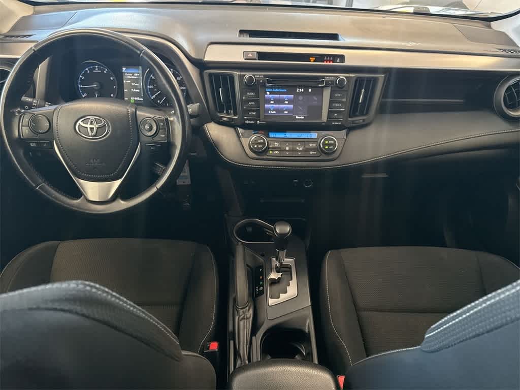 Thumbnail: 2017 Toyota RAV4 - 29