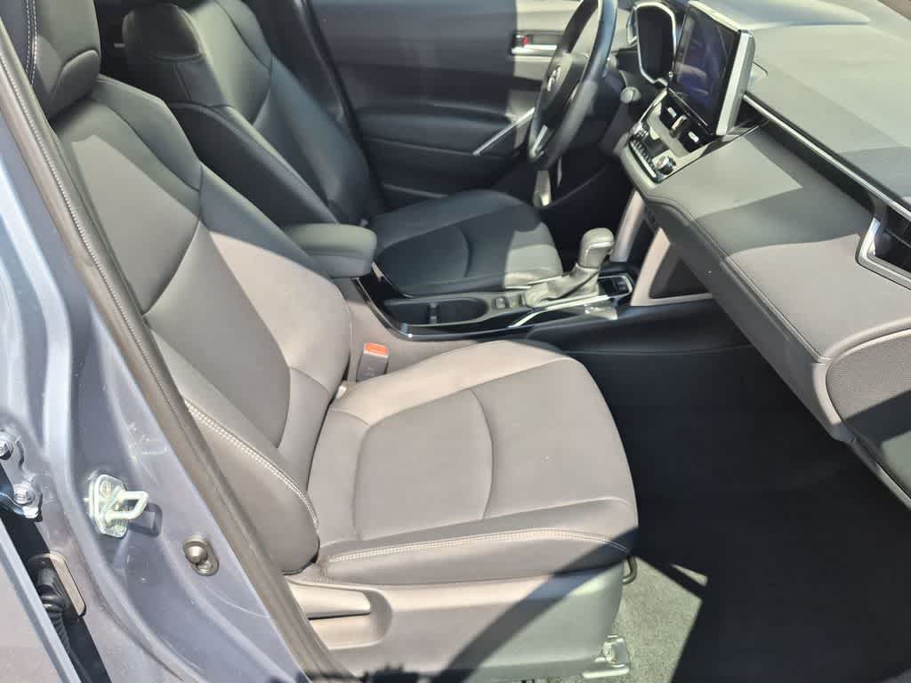 2023 Toyota Corolla Cross XLE - Photo 24