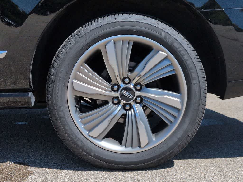 Thumbnail: 2018 Lincoln Navigator - 14