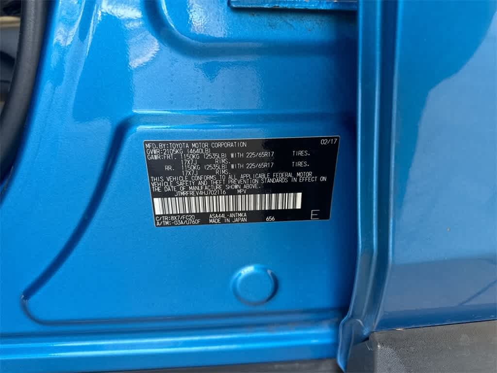 Thumbnail: 2017 Toyota RAV4 - 37