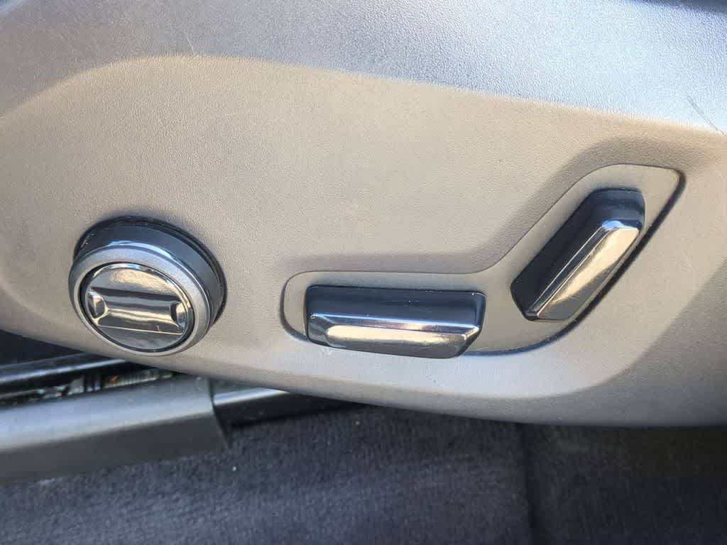 Thumbnail: 2024 Volvo XC60 - 18