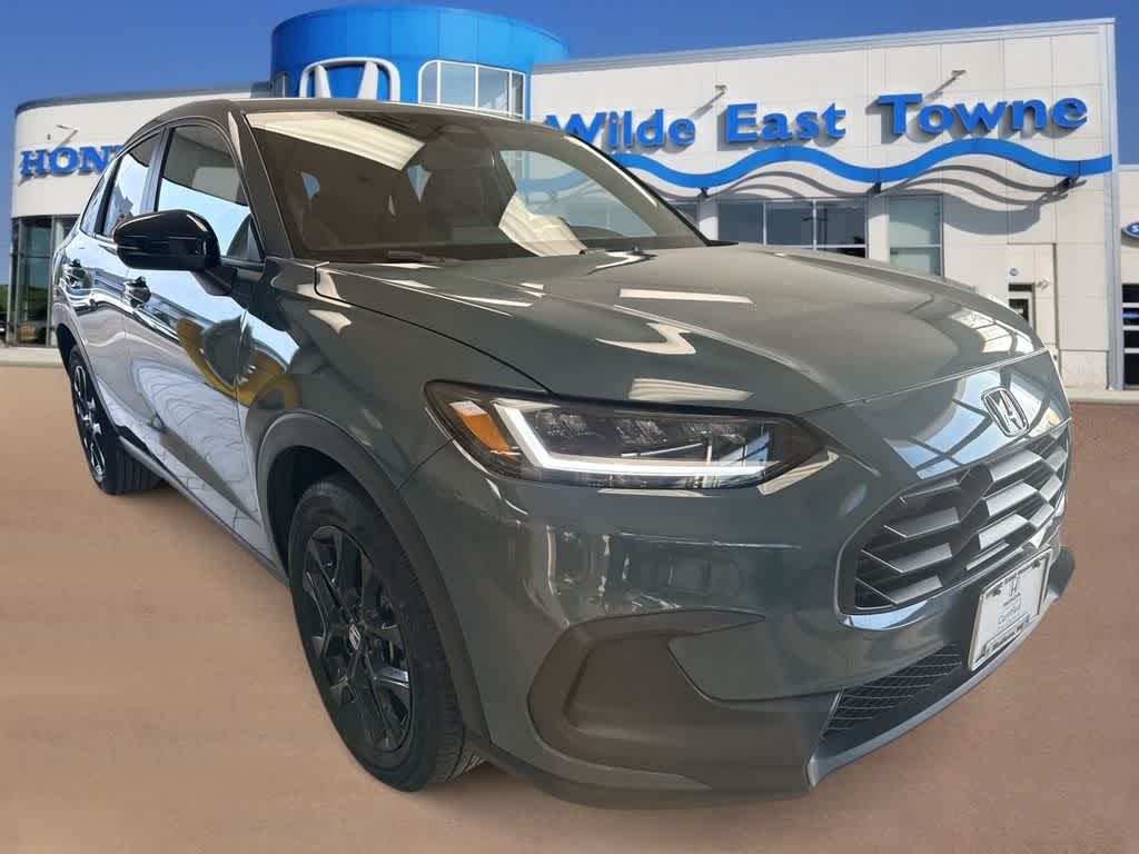 Thumbnail: 2024 Honda HR-V - 2