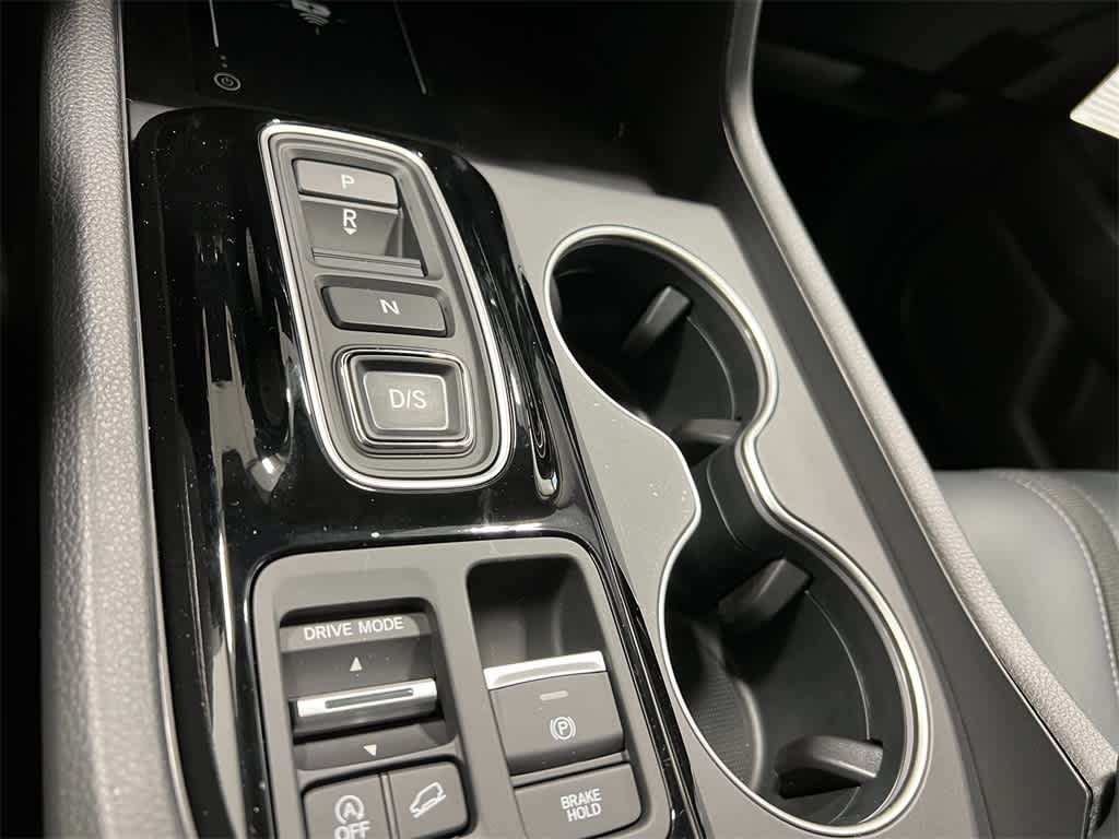 Thumbnail: 2025 Honda Pilot - 22