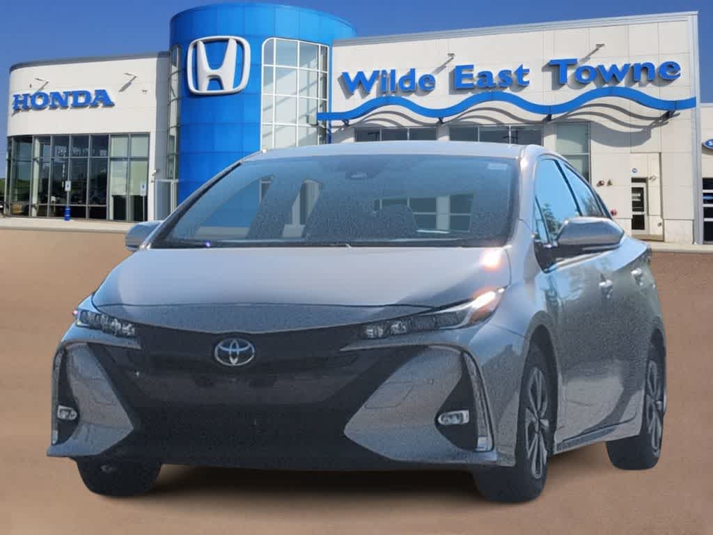 Thumbnail: 2018 Toyota Prius Prime - 4
