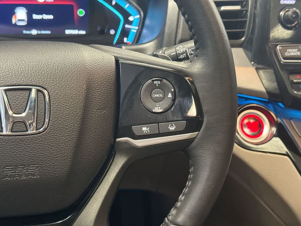 Thumbnail: 2023 Honda Odyssey - 32