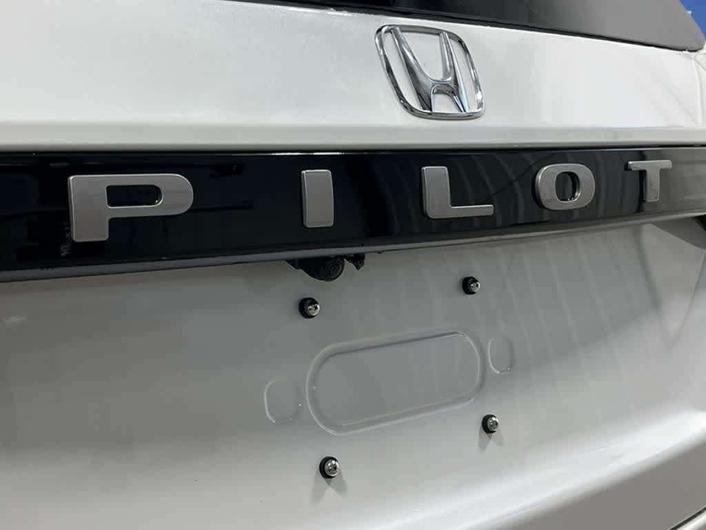 Thumbnail: 2026 Honda Pilot - 7