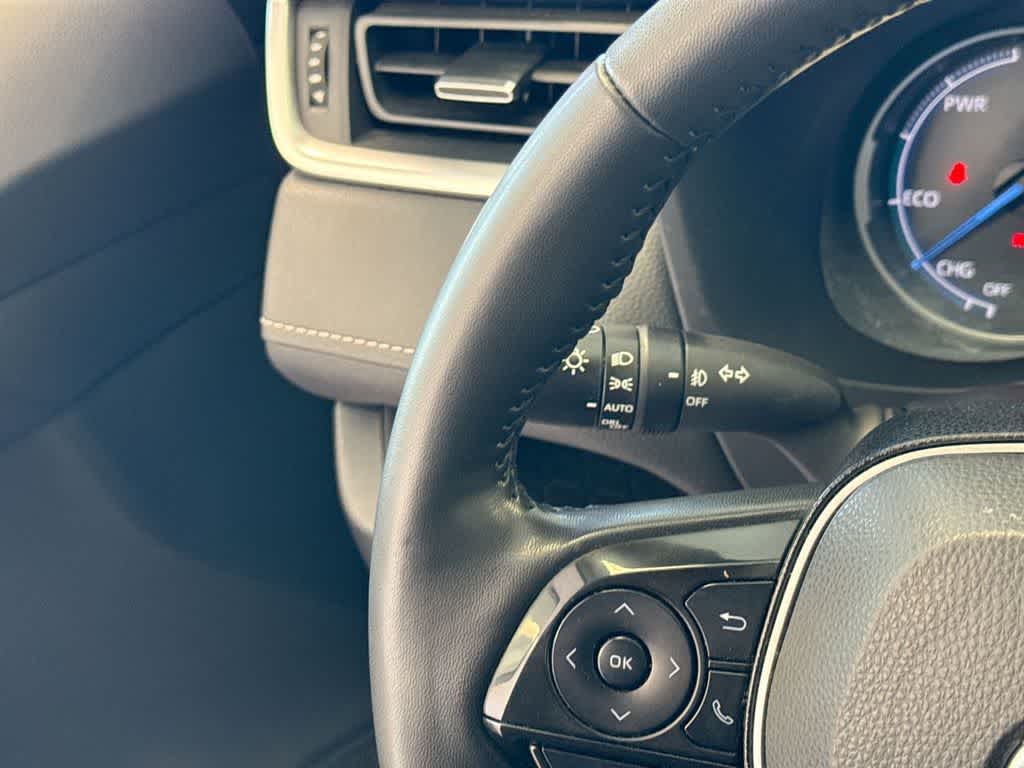 Thumbnail: 2023 Toyota RAV4 - 28